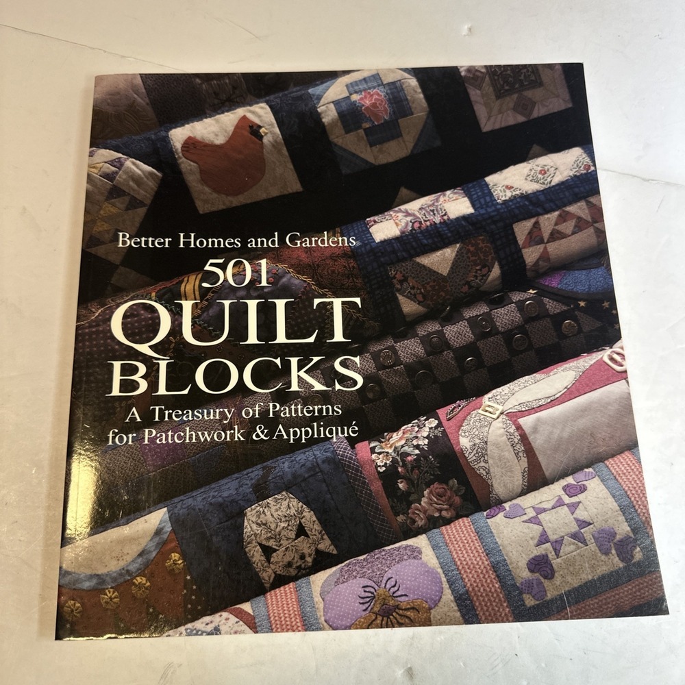 Better Homes & Gardens 501 Quilt Blocks Book Softcover Patchwork and Appliqué